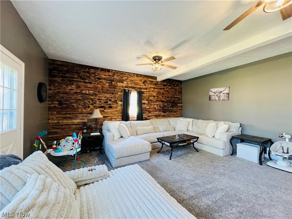4686 Knickerbocker Circle Ashtabula OH 44004
