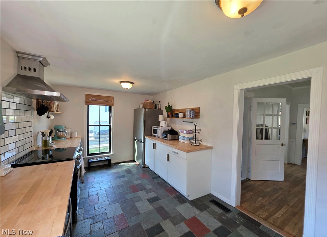 11606 Garfield Road Hiram OH 44234
