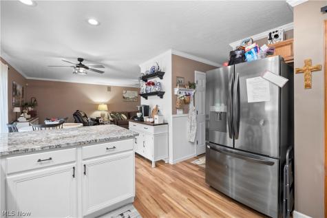 8020 Oak Tree Drive N Lorain OH 44053