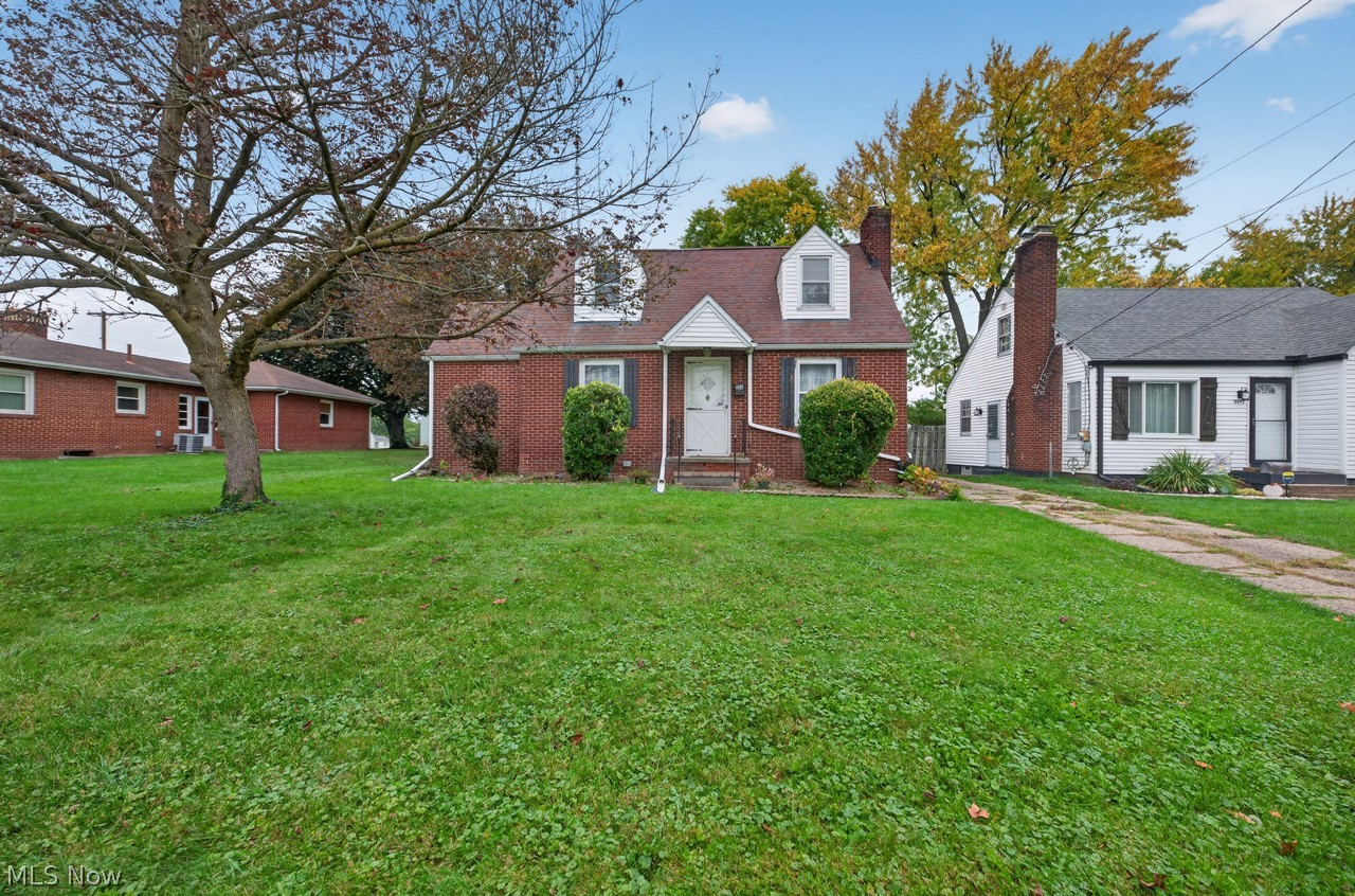 1113 27th Street NE Canton OH 44714
