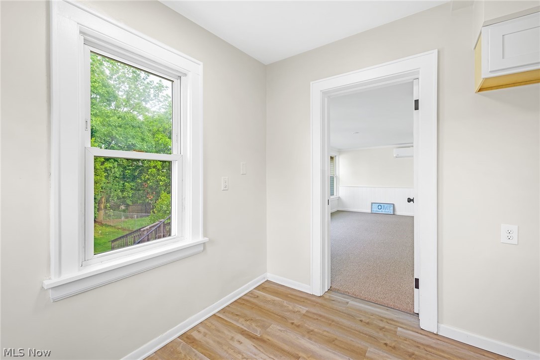 184 Edgehill Drive Akron OH 44312