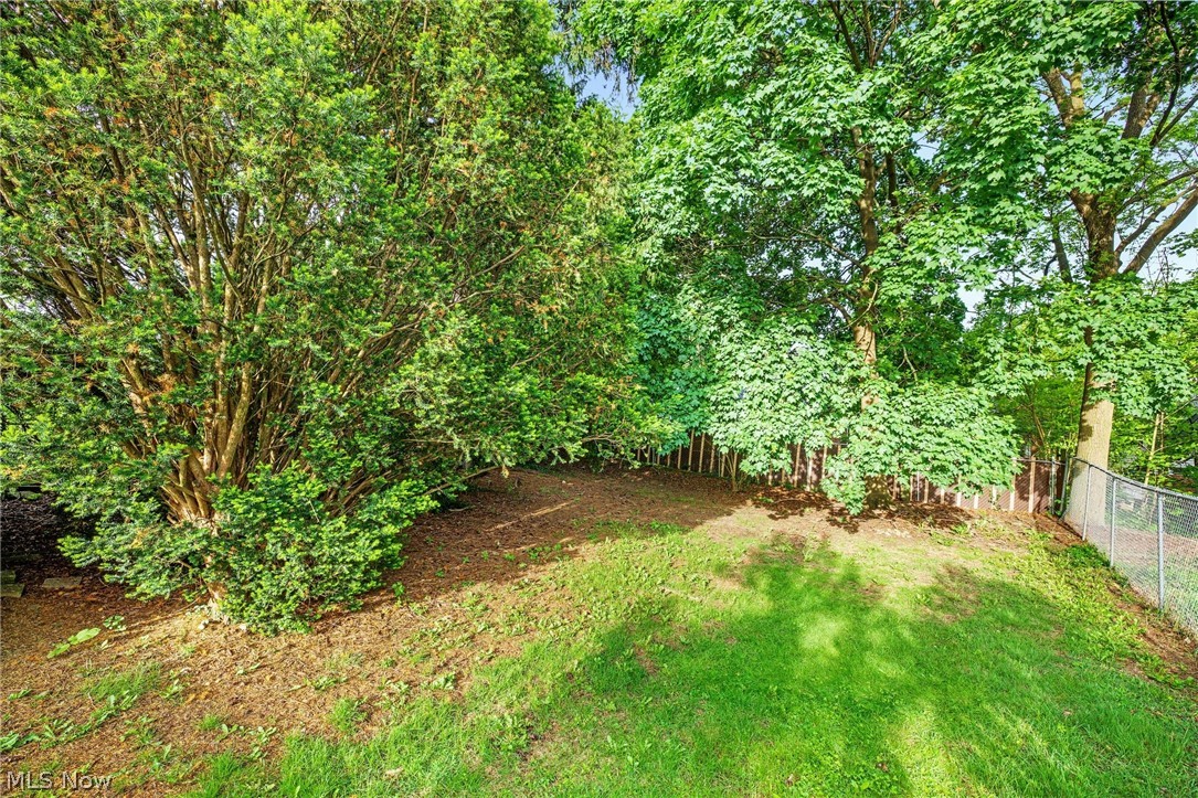 184 Edgehill Drive Akron OH 44312