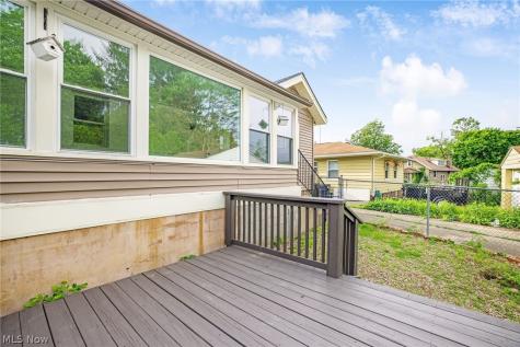 184 Edgehill Drive Akron OH 44312