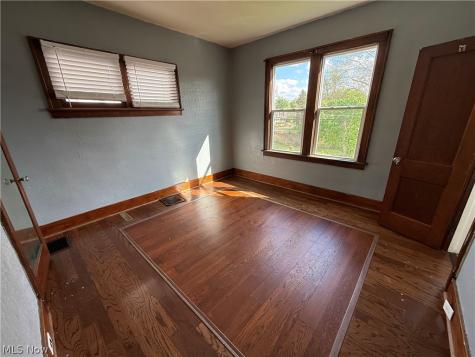 1242 Ridge Avenue Steubenville OH 43952