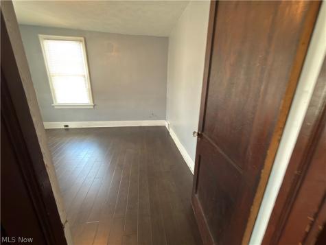 1242 Ridge Avenue Steubenville OH 43952