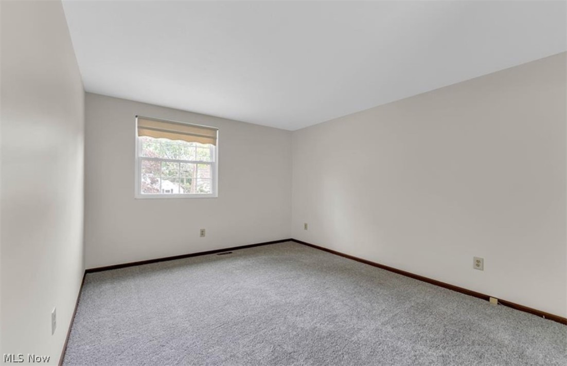 47 Southwick Drive Bedford OH 44146