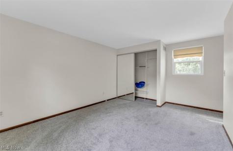 47 Southwick Drive Bedford OH 44146