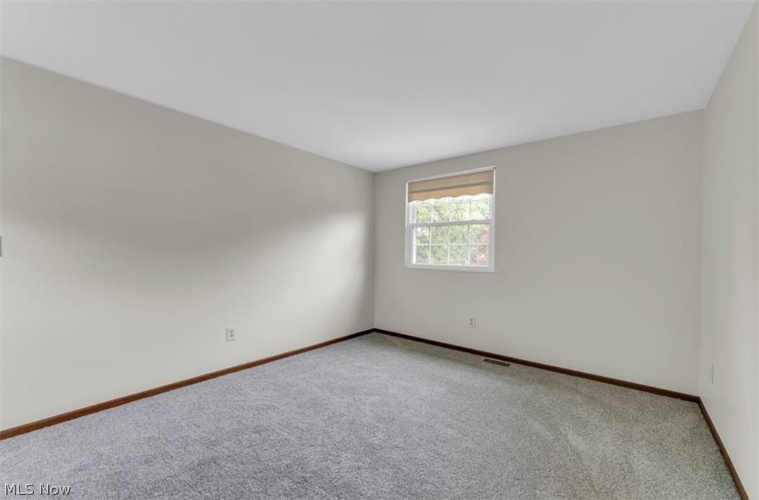 47 Southwick Drive Bedford OH 44146