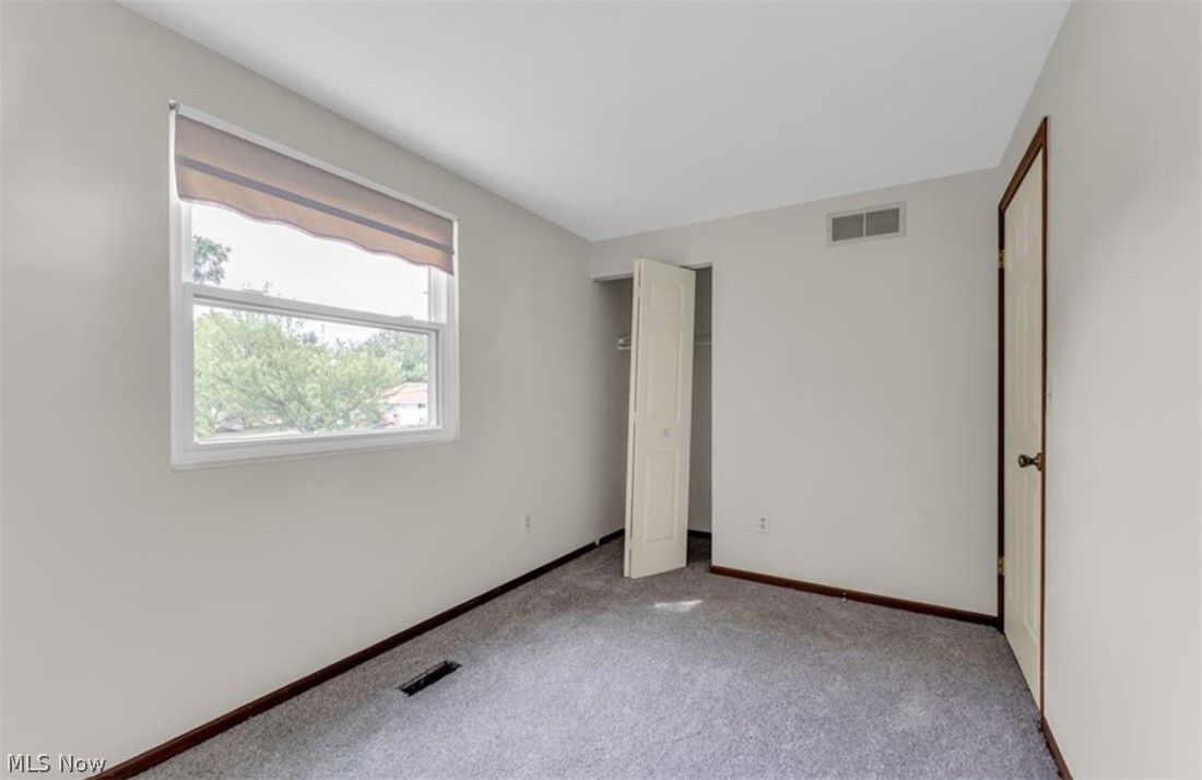 47 Southwick Drive Bedford OH 44146