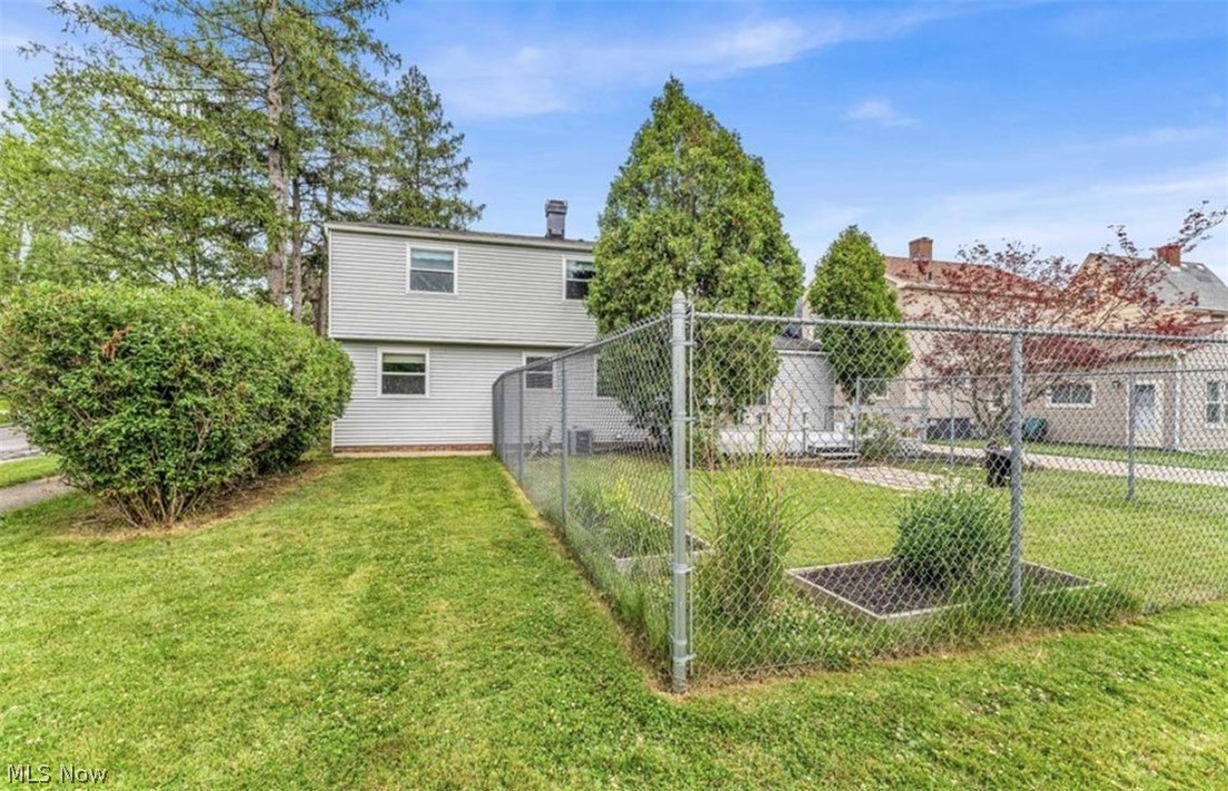 47 Southwick Drive Bedford OH 44146