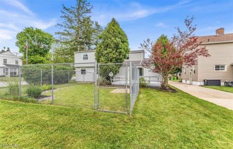 47 Southwick Drive Bedford OH 44146