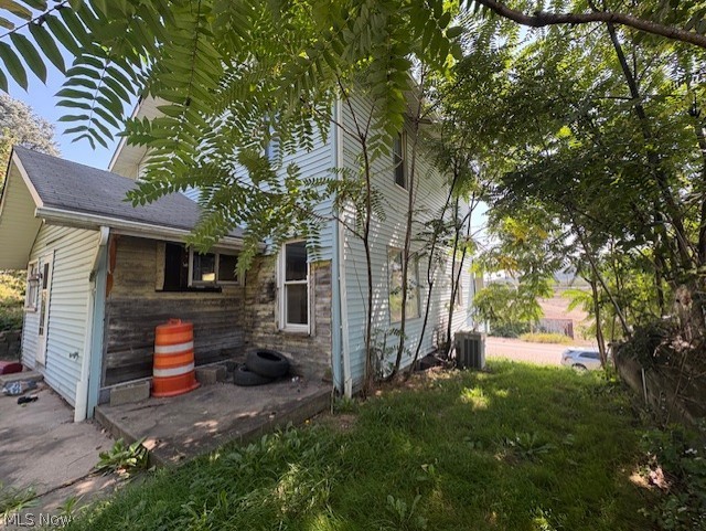 2221 Commercial Avenue Mingo Junction OH 43938
