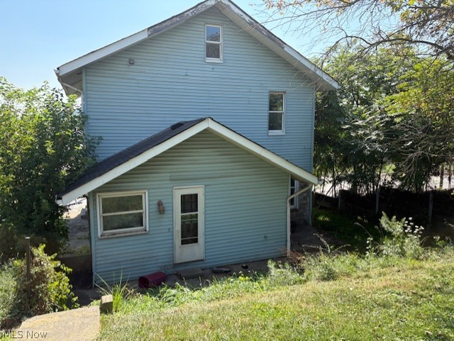 2221 Commercial Avenue Mingo Junction OH 43938
