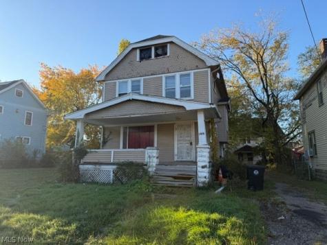 13606 Caine Avenue Cleveland OH 44105