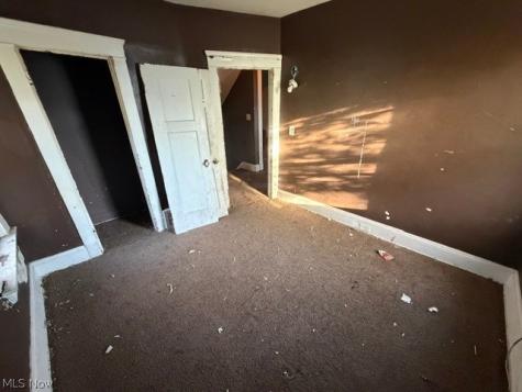 13606 Caine Avenue Cleveland OH 44105