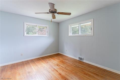 2090 Marshfield Road Mayfield Heights OH 44124