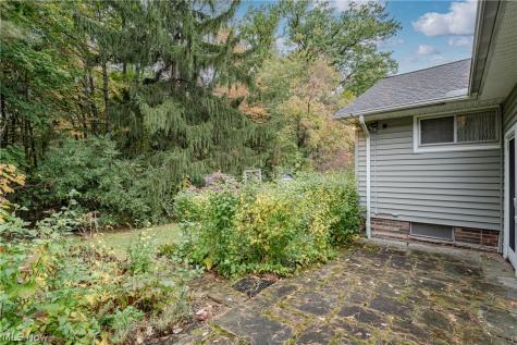 2090 Marshfield Road Mayfield Heights OH 44124