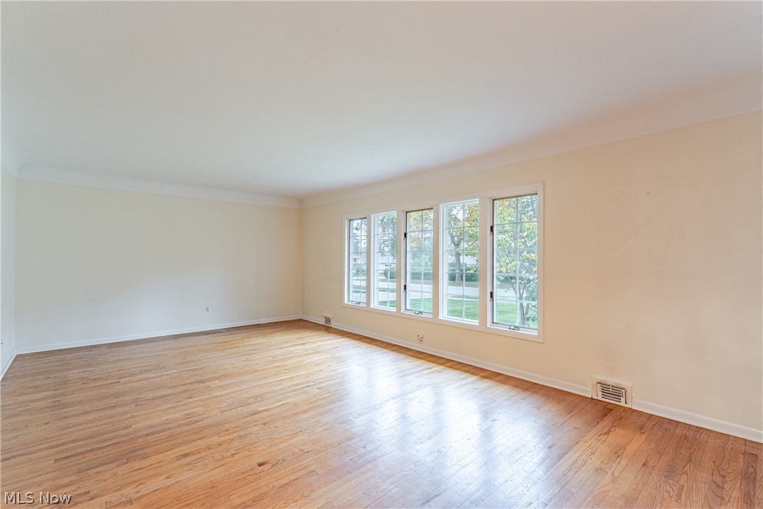 2090 Marshfield Road Mayfield Heights OH 44124
