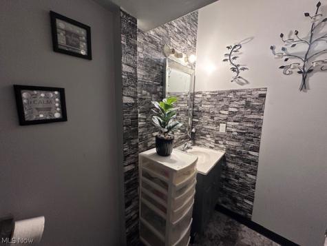 3803 Cress Road Cleveland OH 44111