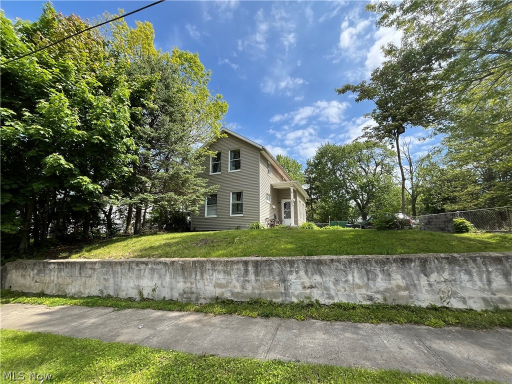 3803 Cress Road Cleveland OH 44111