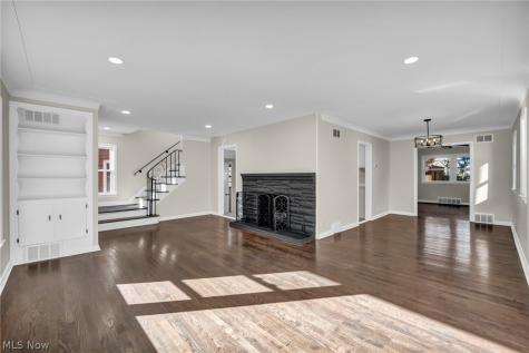 3654 Winchell Road Shaker Heights OH 44122