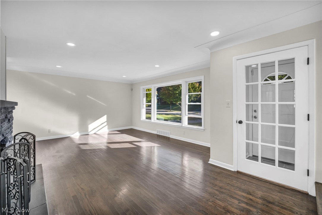3654 Winchell Road Shaker Heights OH 44122