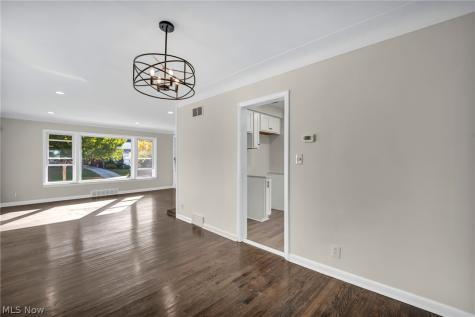 3654 Winchell Road Shaker Heights OH 44122