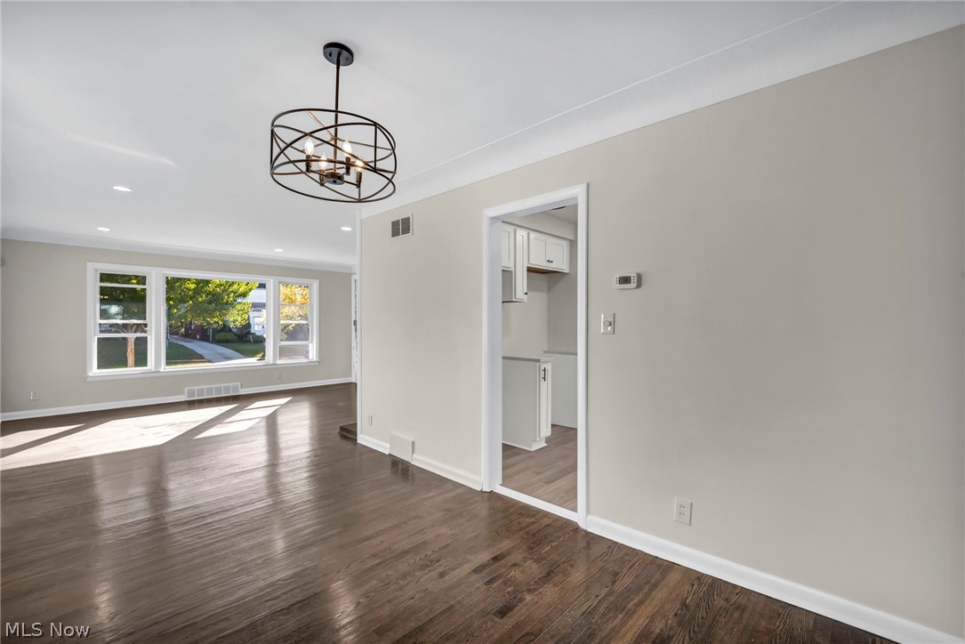 3654 Winchell Road Shaker Heights OH 44122