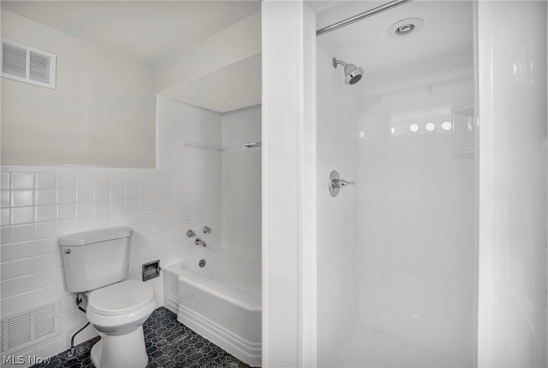 3654 Winchell Road Shaker Heights OH 44122