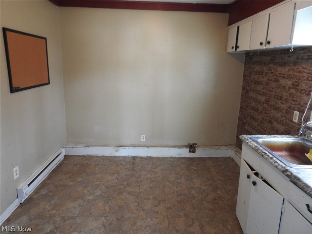 16177 Center Street Middlefield OH 44062