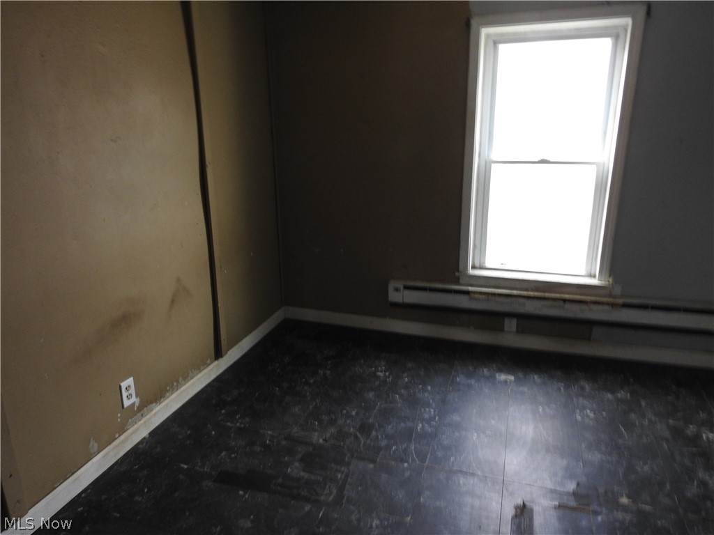 16177 Center Street Middlefield OH 44062