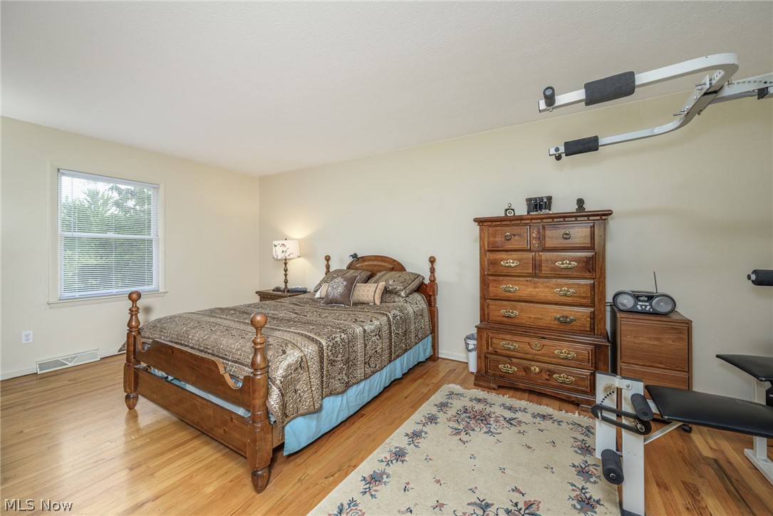 328 Wyoga Lake Boulevard Stow OH 44224