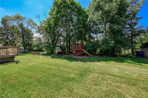 328 Wyoga Lake Boulevard Stow OH 44224