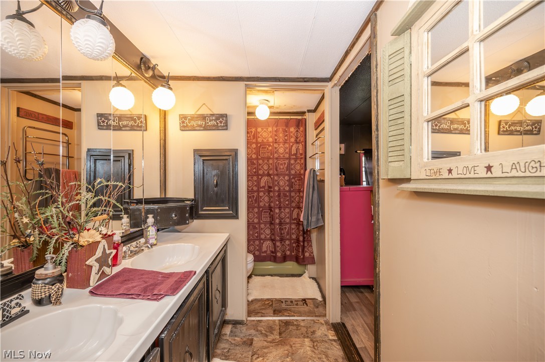 5540 State Route 170 East Palestine OH 44413