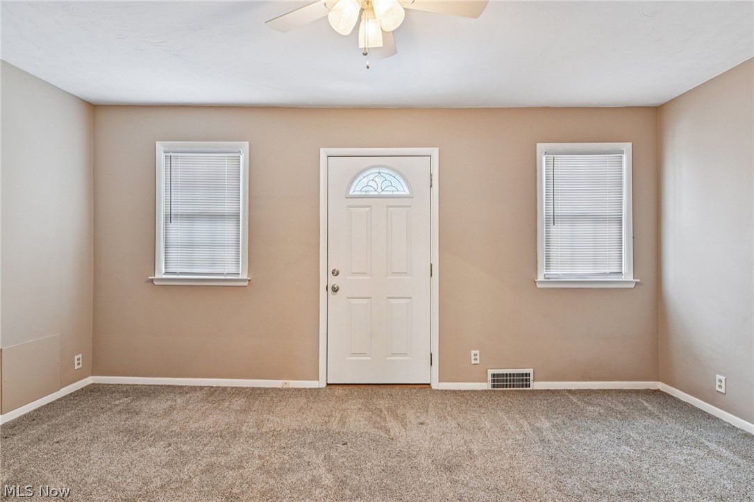 3932 S Main Street Akron OH 44319