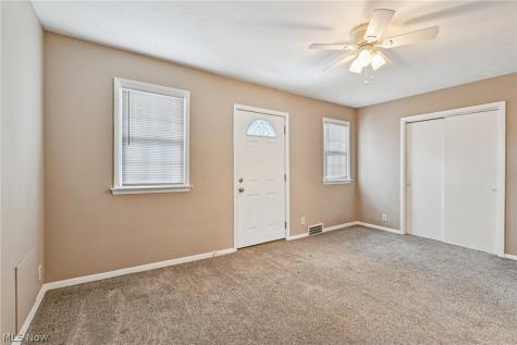 3932 S Main Street Akron OH 44319
