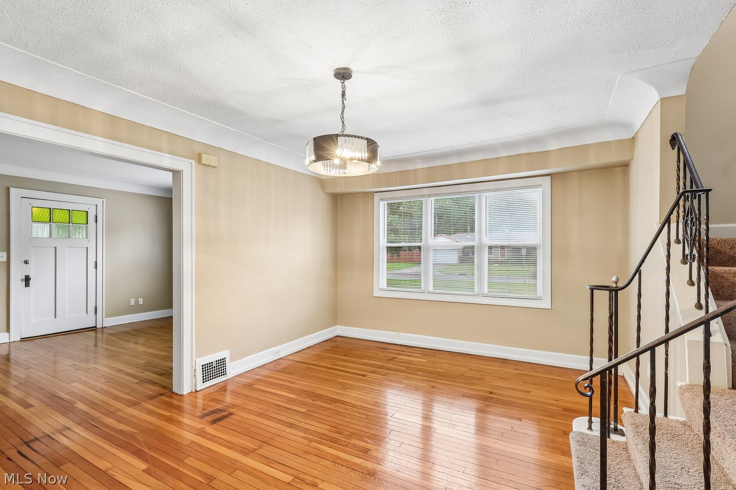 5955 Ridgebury Boulevard Highland Heights OH 44124