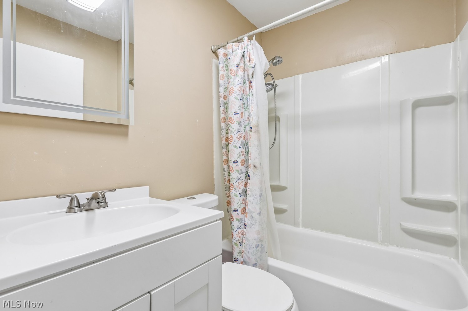 5955 Ridgebury Boulevard Highland Heights OH 44124
