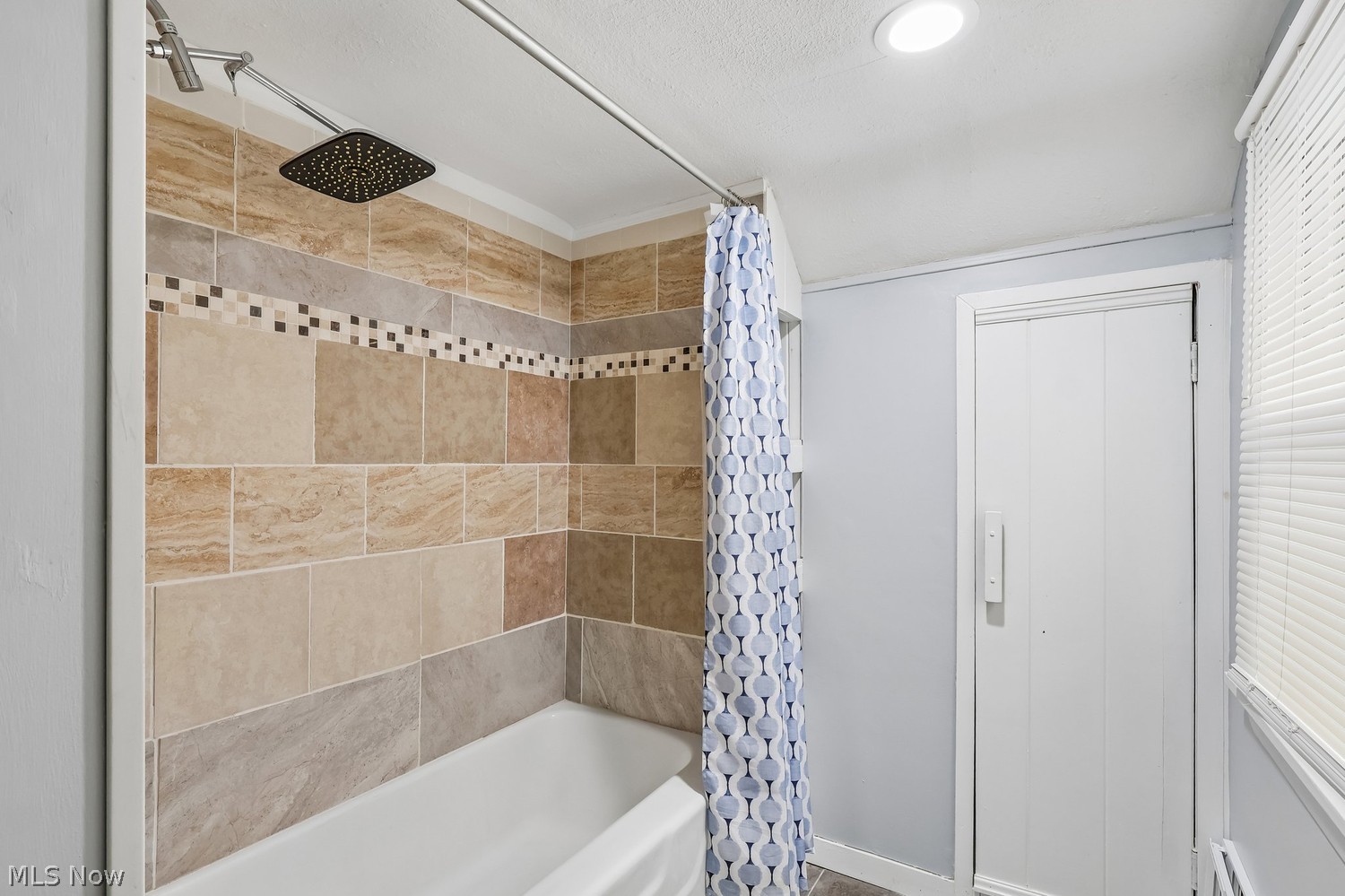 5955 Ridgebury Boulevard Highland Heights OH 44124