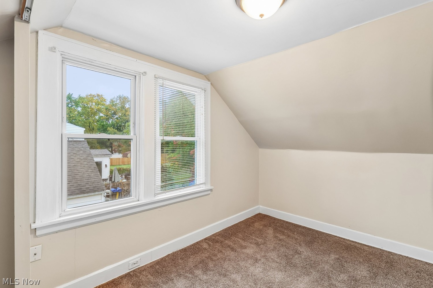 5955 Ridgebury Boulevard Highland Heights OH 44124