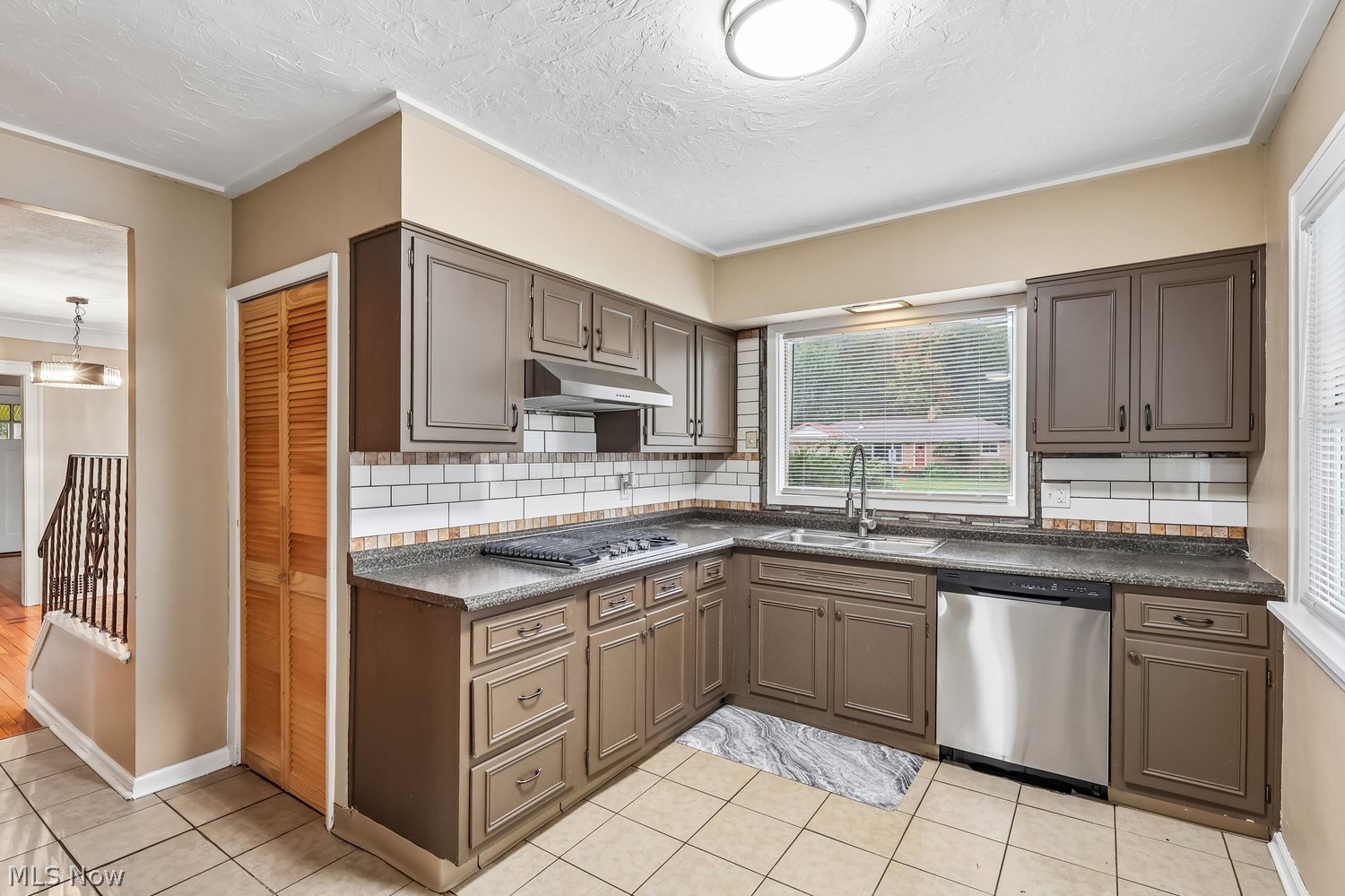 5955 Ridgebury Boulevard Highland Heights OH 44124