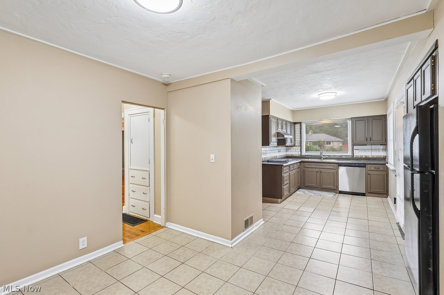 5955 Ridgebury Boulevard Highland Heights OH 44124