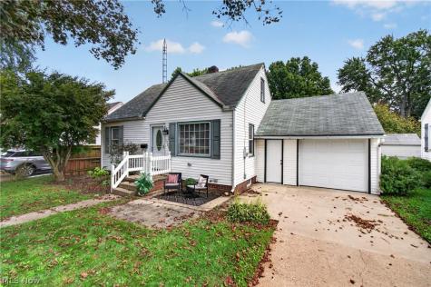 1308 Manor Avenue SW Canton OH 44710
