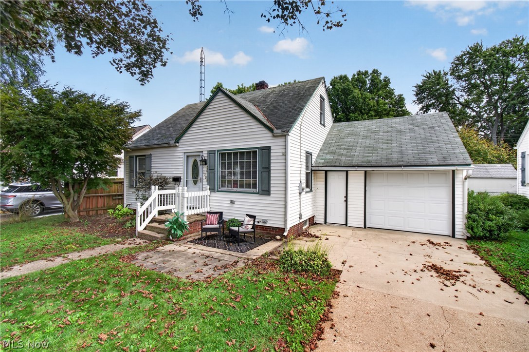 1308 Manor Avenue SW Canton OH 44710