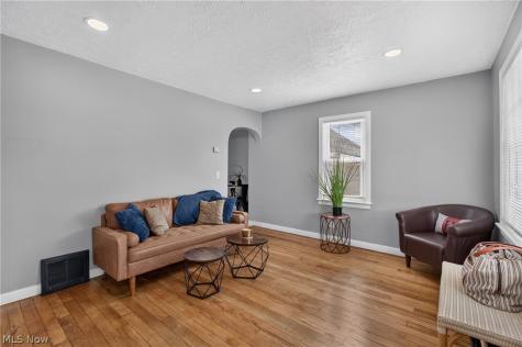1308 Manor Avenue SW Canton OH 44710