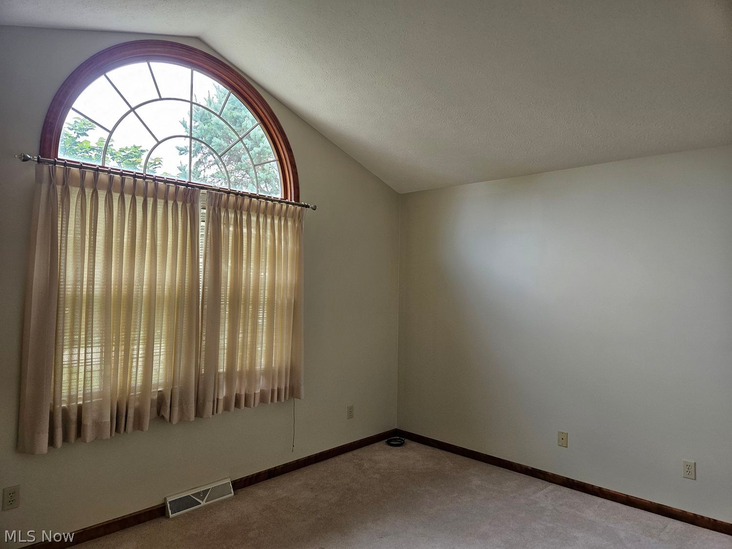 578 Memory Lane Wooster OH 44691