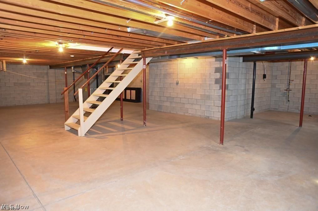 578 Memory Lane Wooster OH 44691