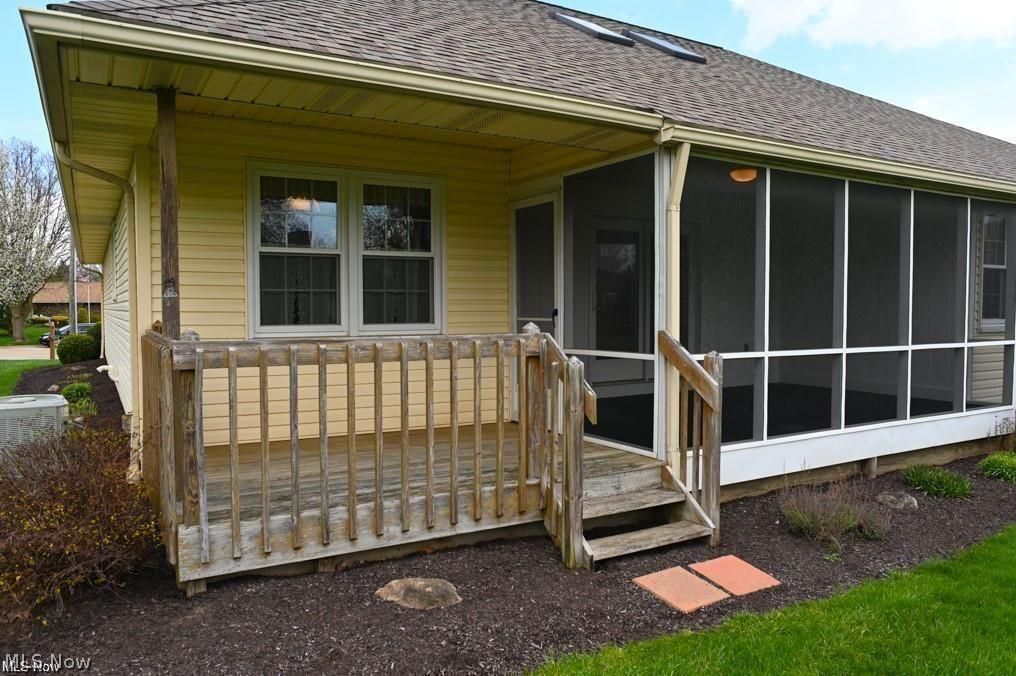 578 Memory Lane Wooster OH 44691