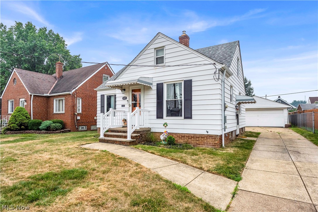 6209 Archmere Avenue Brooklyn OH 44144