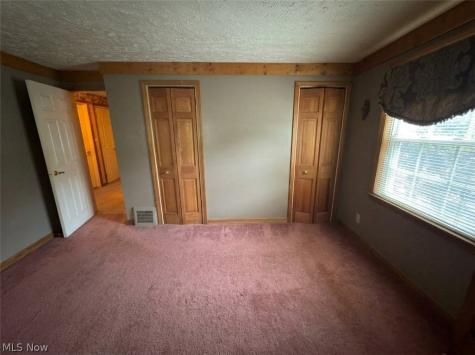 4800 Westbourne Road Cleveland OH 44124